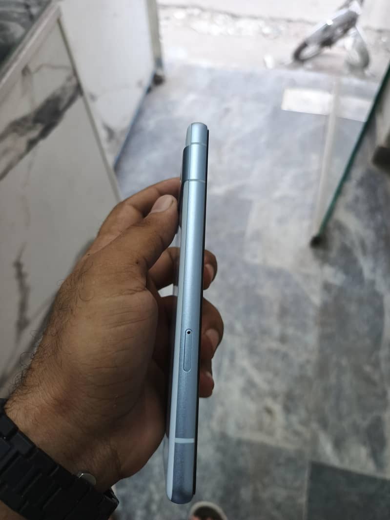 google pixel 7a 5