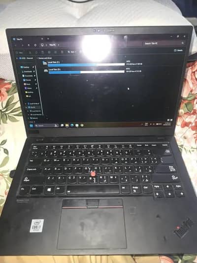 lenovo x1 carbon 8gen i7 10th gen