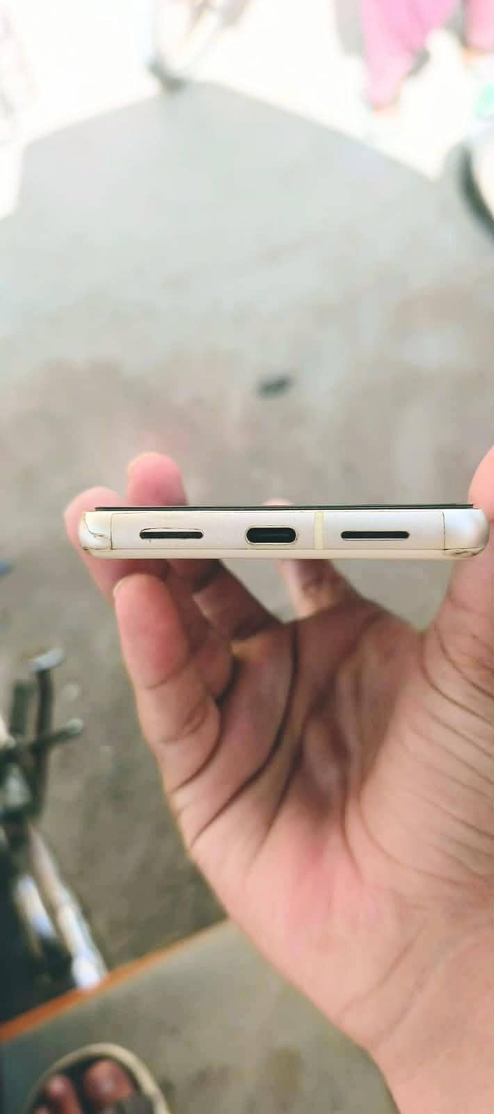 Google Pixel 7 4