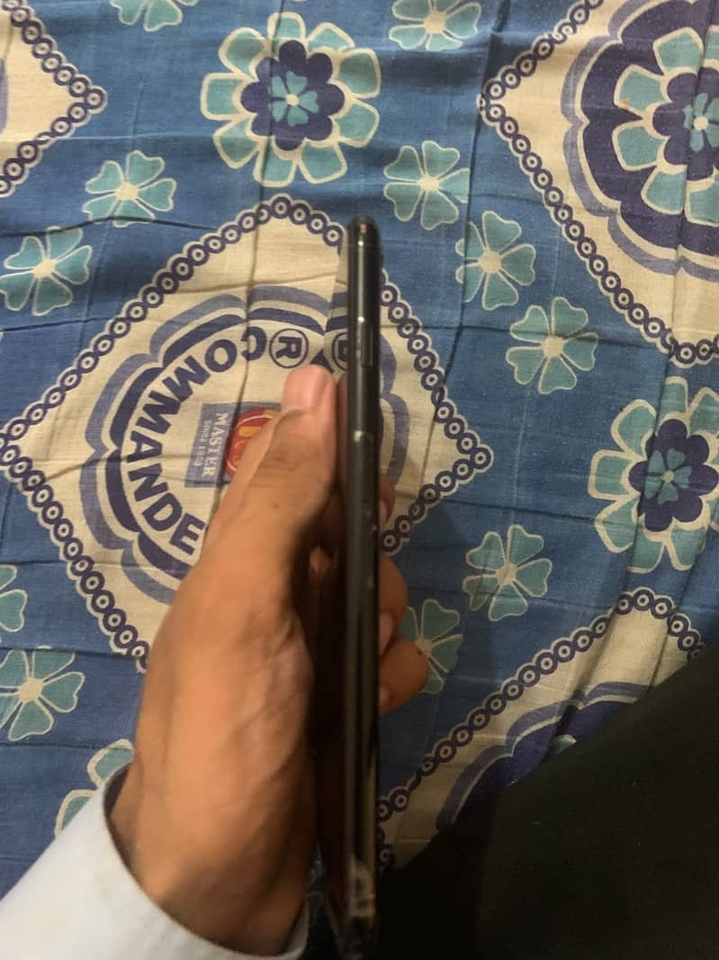 Apple iPhone 7 Plus 3