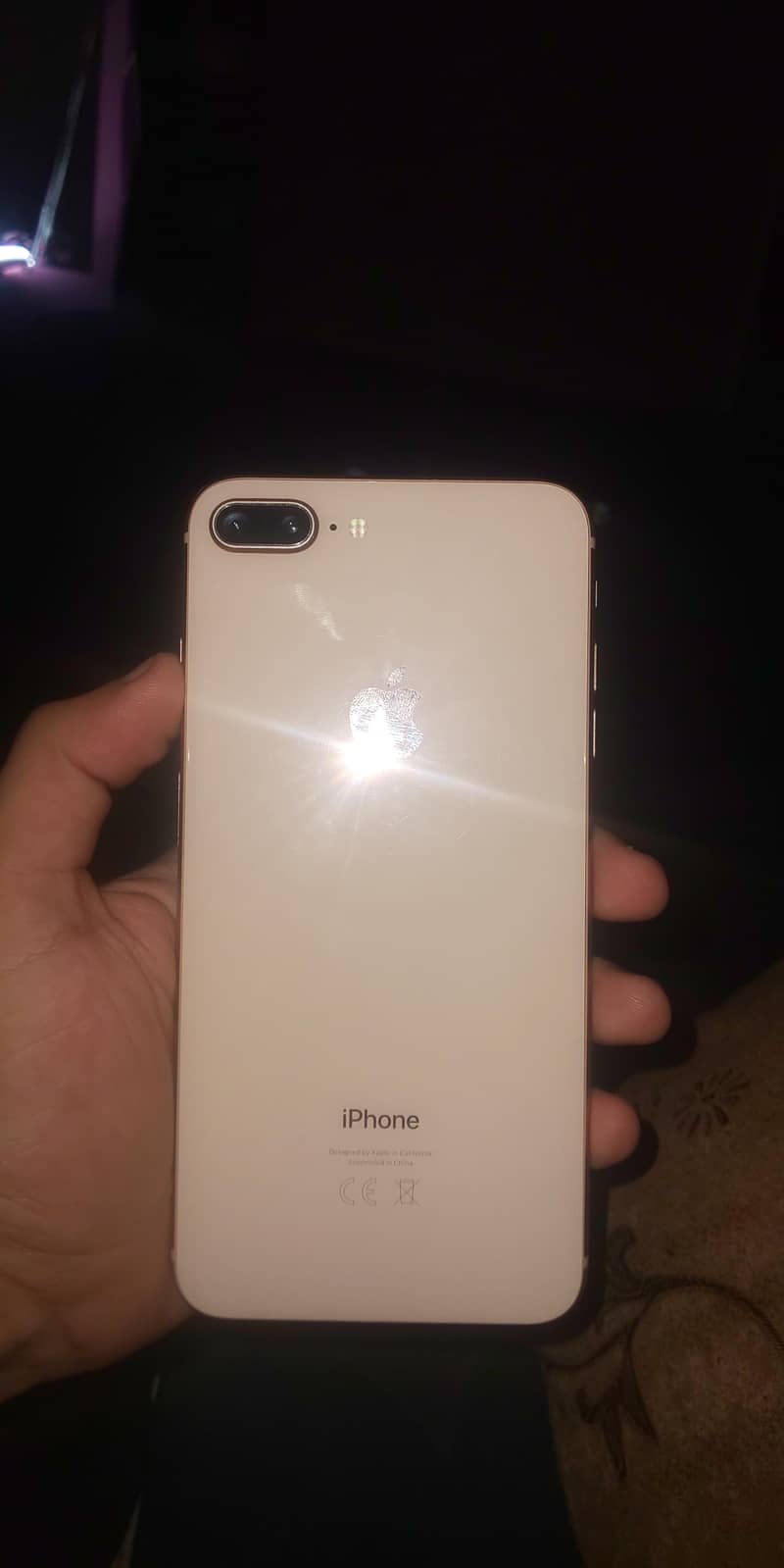 Apple iPhone 8 Plus 1