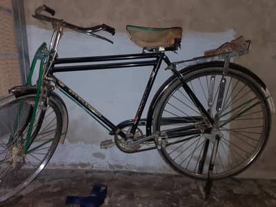 Sohrab cycle in new condition 1 year used  all parts original