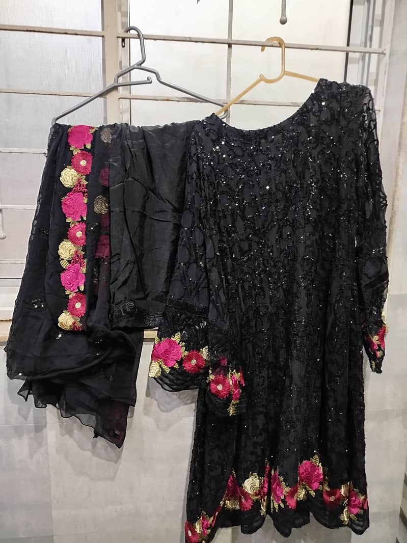 different brand different dresses 1