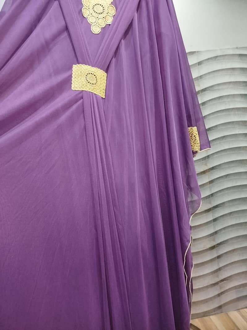 different brand different dresses 7