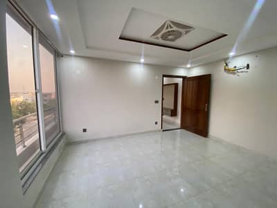 one bedroom apartment for rent in jubilee town lahore.
