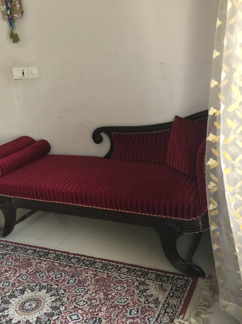 Red Dewan 1