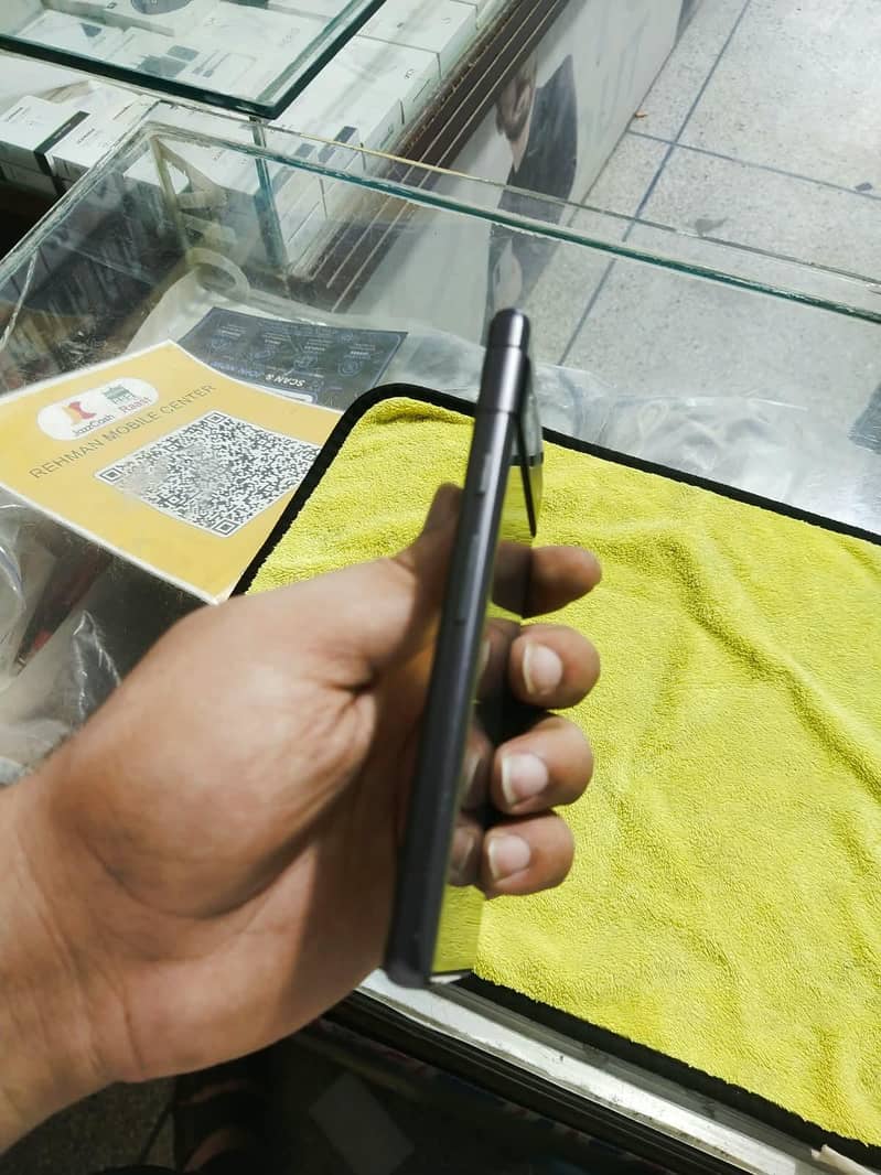 Google Pixel 7a 4