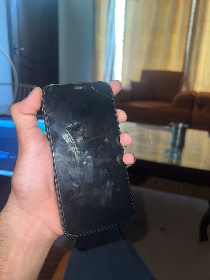 Apple iPhone 11 2