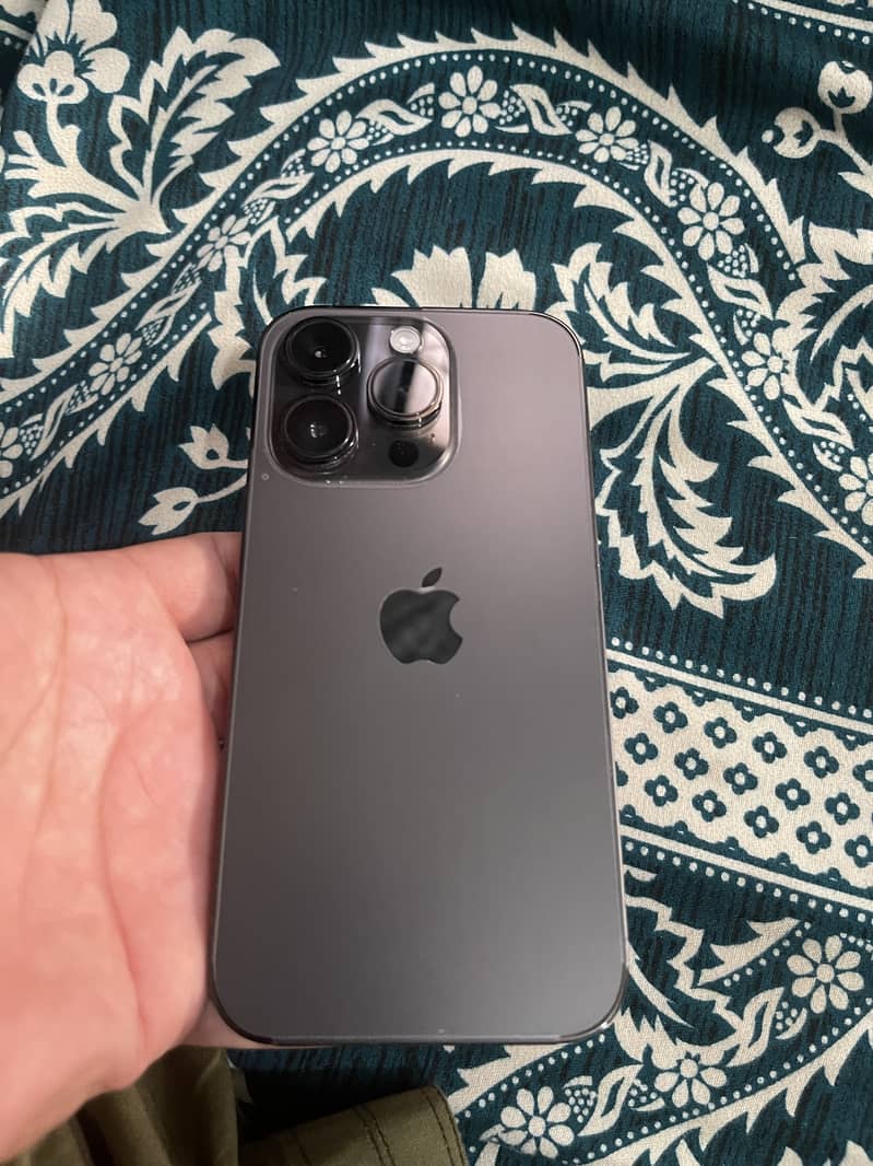 Apple iPhone 14 Pro 8