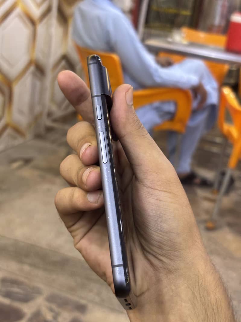 Google Pixel 8 3