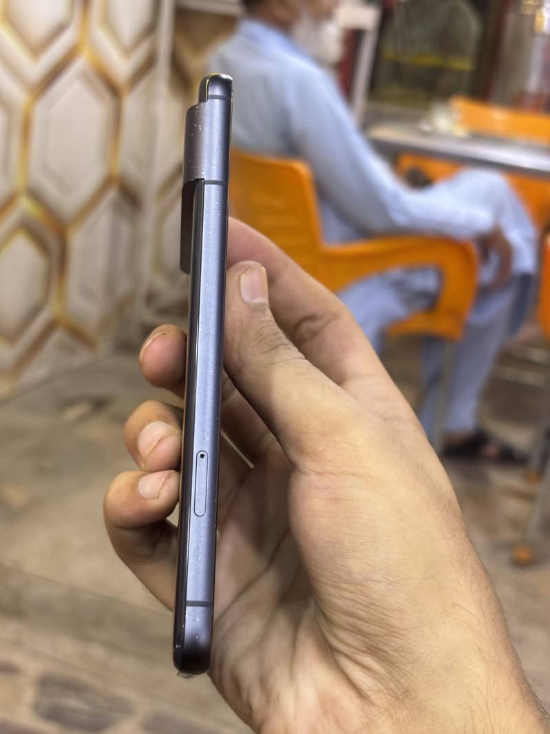 Google Pixel 8 5