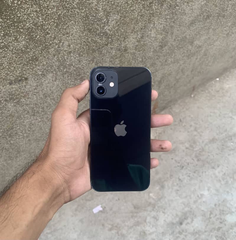 Apple iPhone 12 0