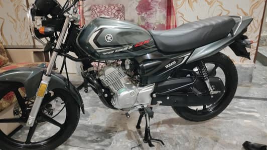 lush Yamaha 125z- DX