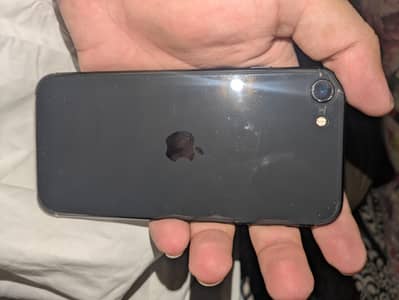 Apple iPhone SE 2020 jv