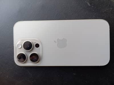 Apple iPhone 15 Pro