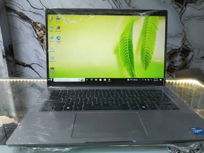 Laptop i5 11th gen Touch Screen 8Gb pc4 ram and 256gb SSD