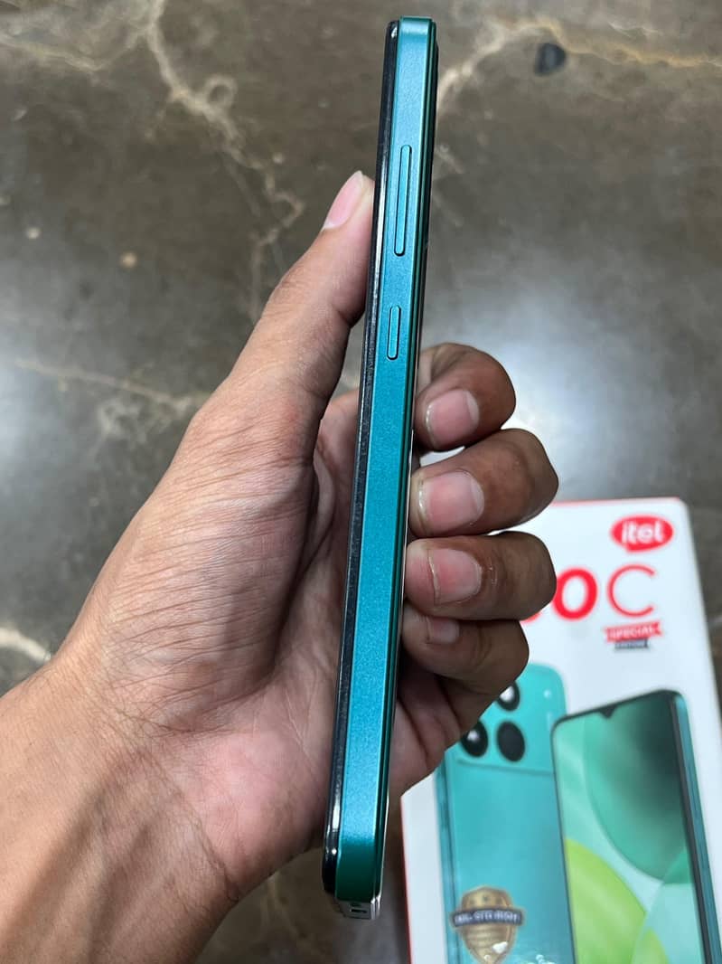 Itel A50C 7
