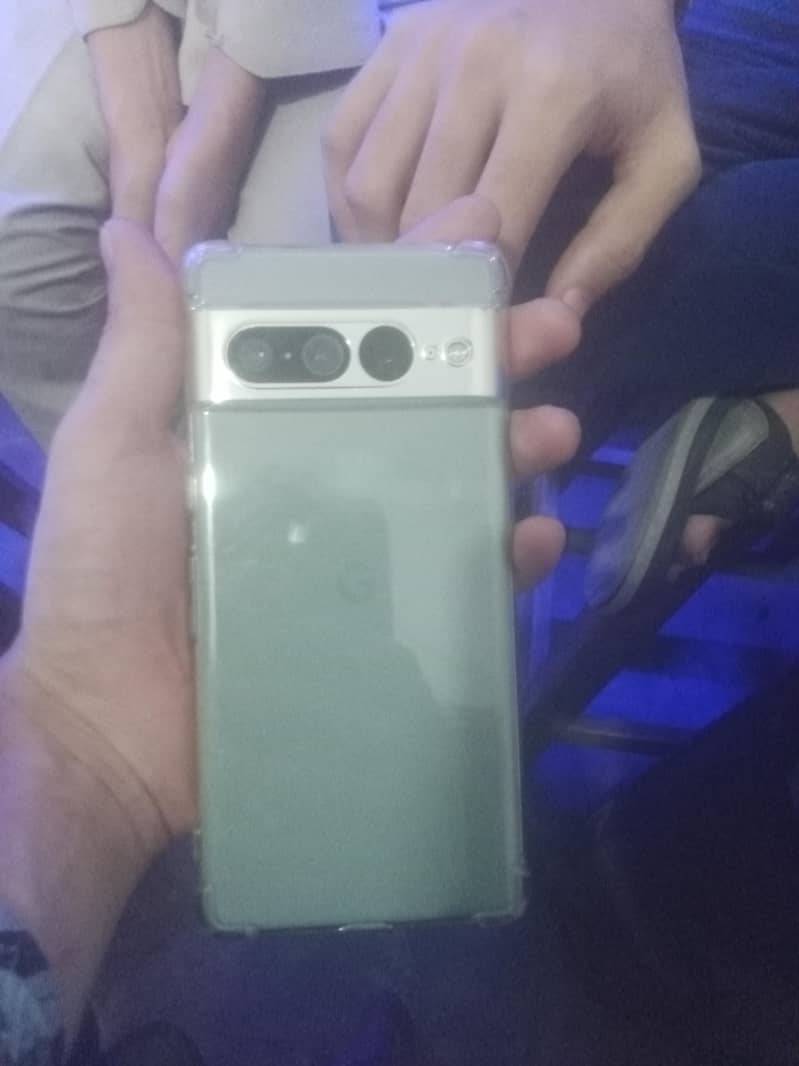 Google Pixel 7 Pro 2