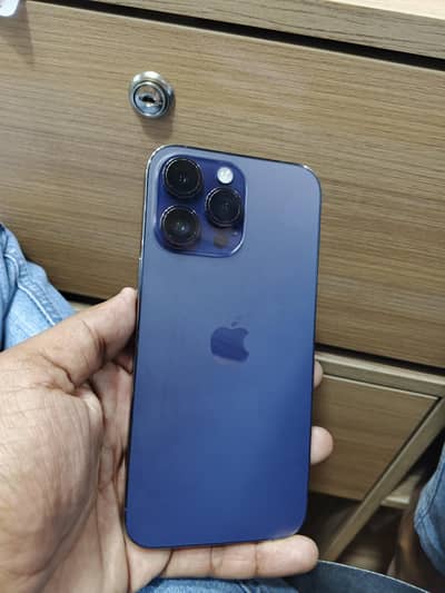 Apple iPhone 14 Probably Max Deep purple