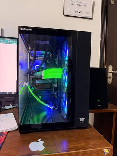 Ryzen 7 9800X3D RTX 4070 Gaming PC – 32GB DDR5, 2TB NVMe