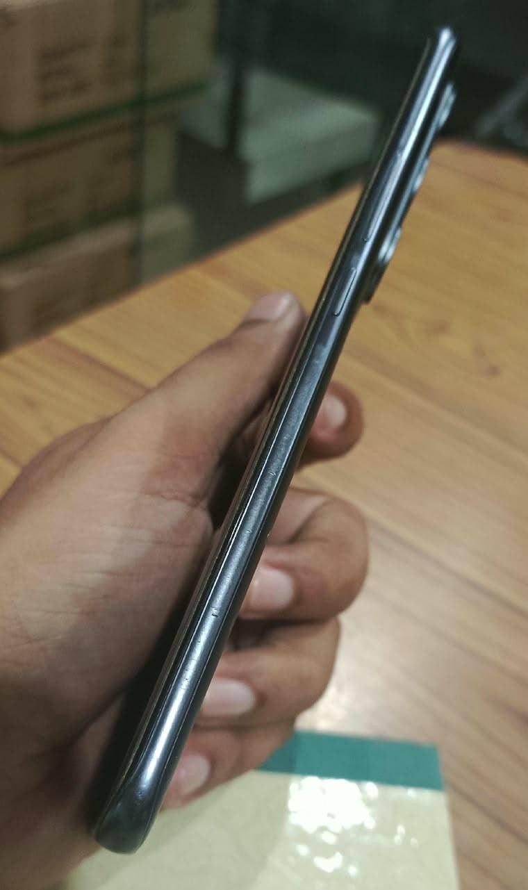 Tecno Spark 40 pro + 2