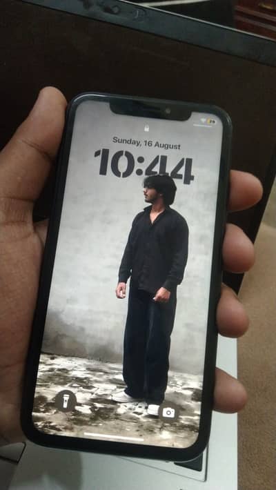 Apple iPhone XR