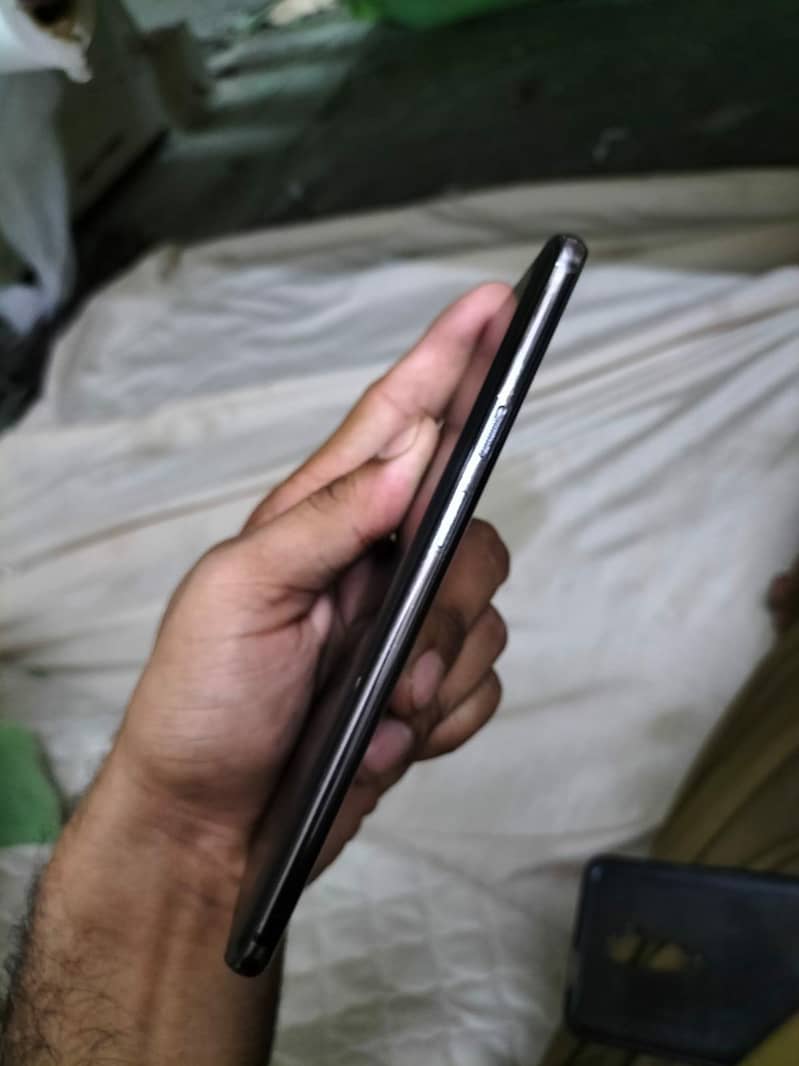 One Plus 7 Pro 4