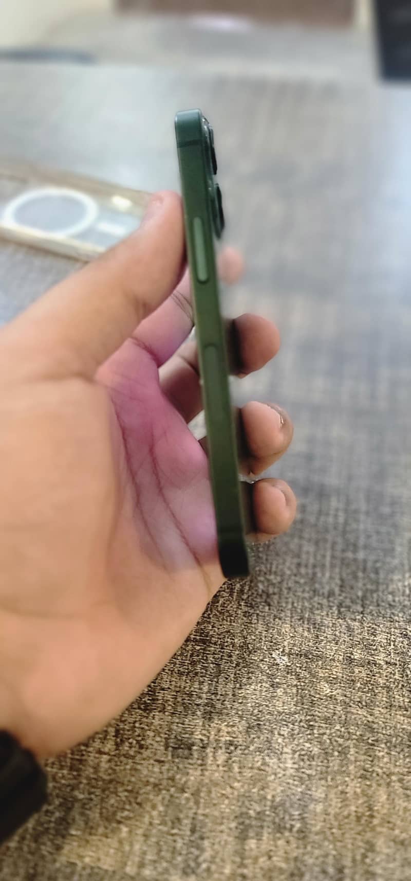 Apple iPhone 13 mini 2