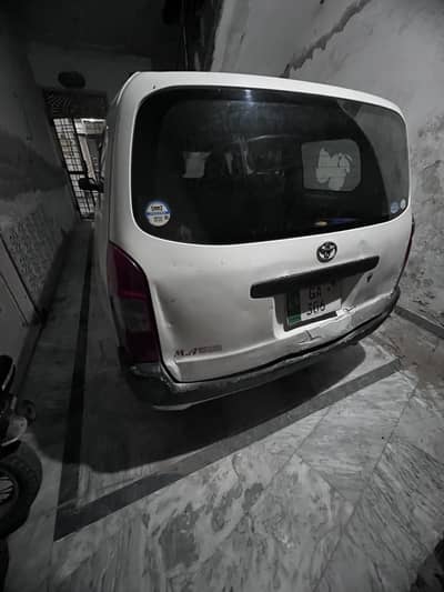Toyota Probox 2011