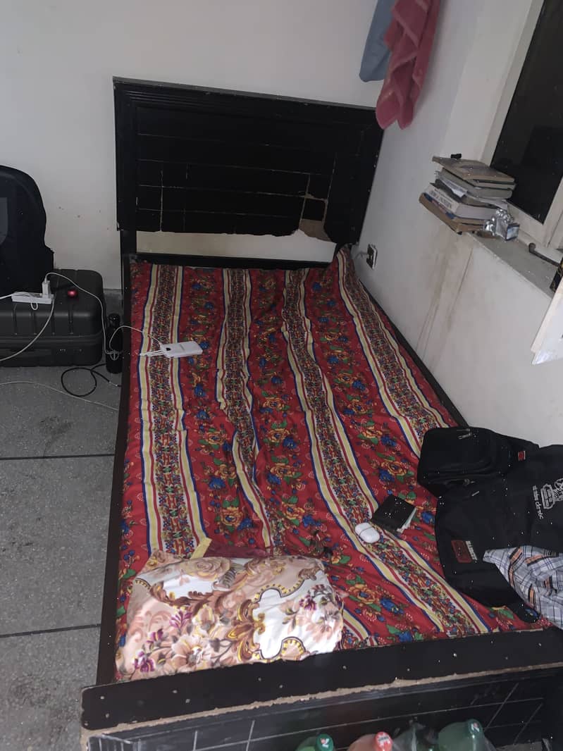 Single bed 1
