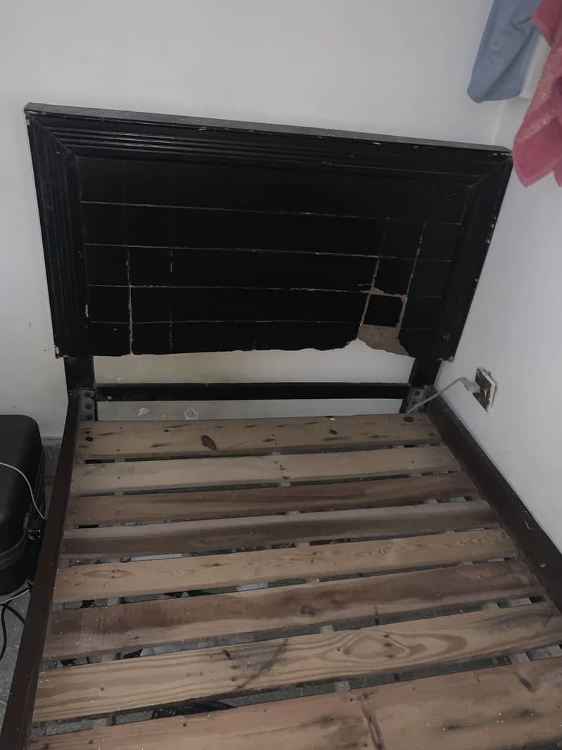 Single bed 2