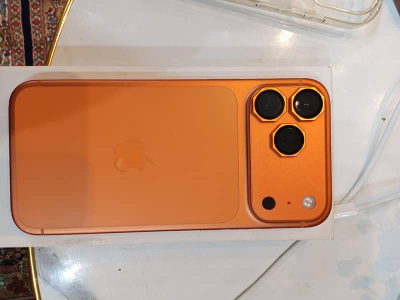 Apple iPhone 17 Pro Max 2