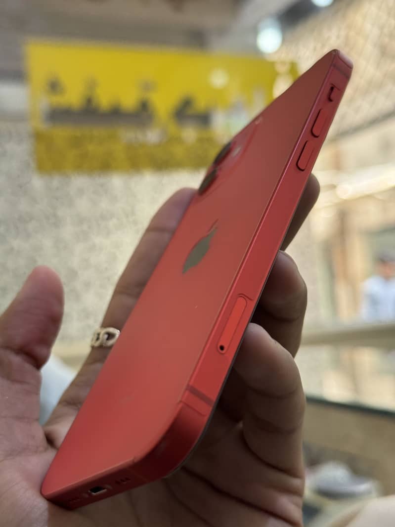 Apple iPhone 12 5