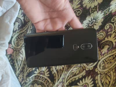 One Plus 6