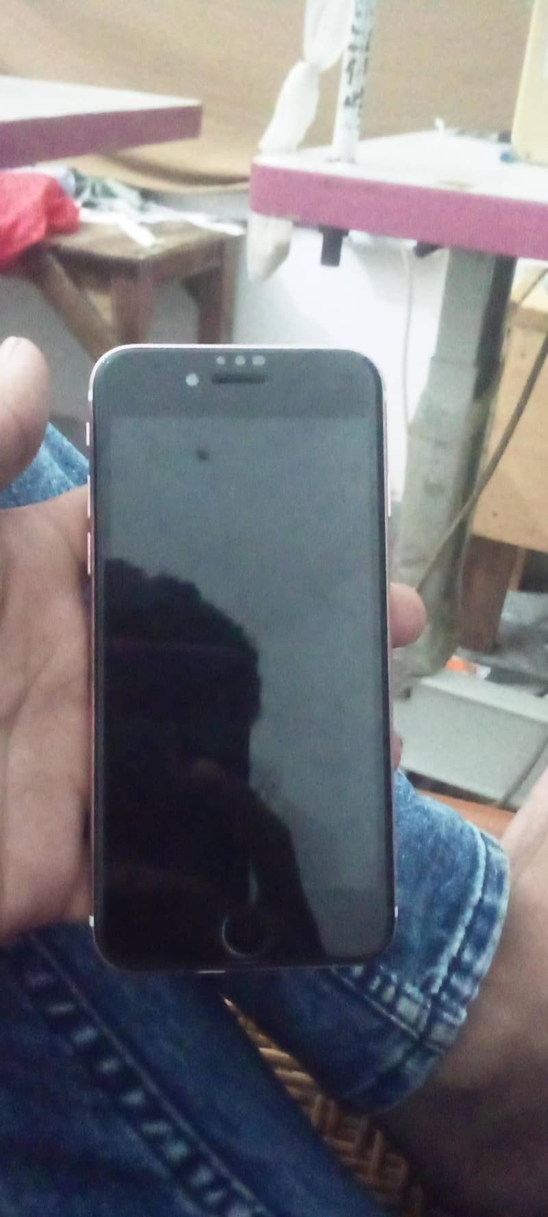 Apple iPhone 7 1