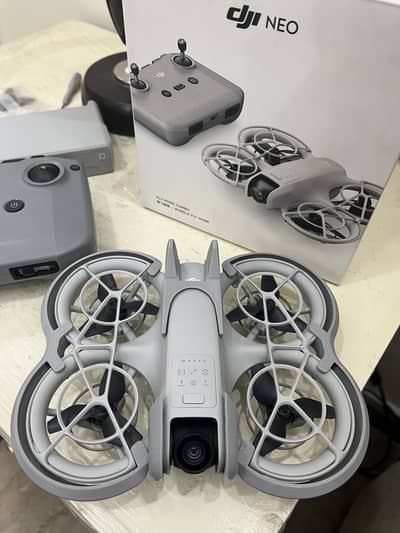 DJI NEO FLY MORE COMBO