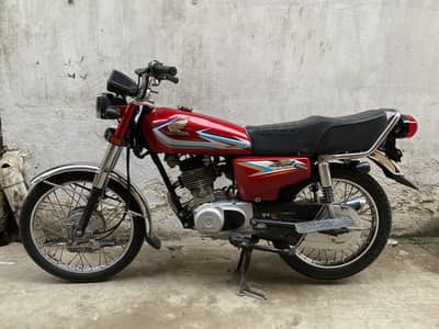 Honda CG 125 (16 Model)