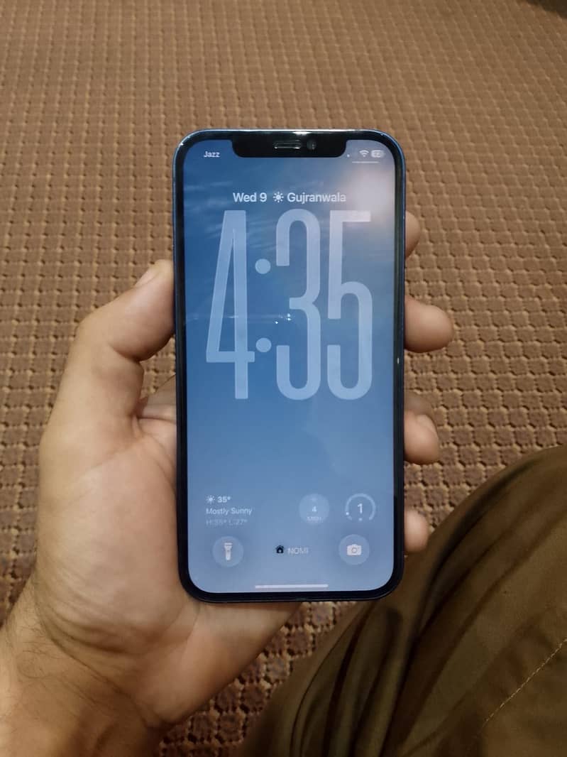 Apple iPhone 12 5