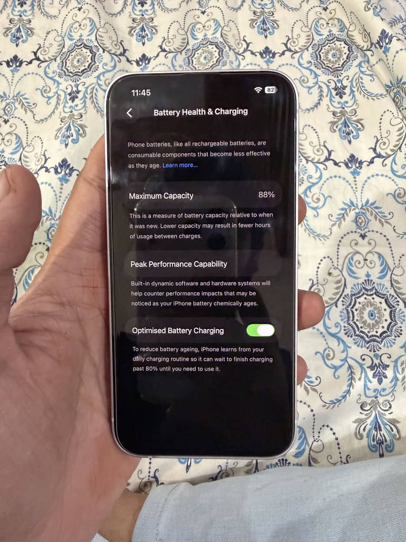 Apple iPhone 14 2