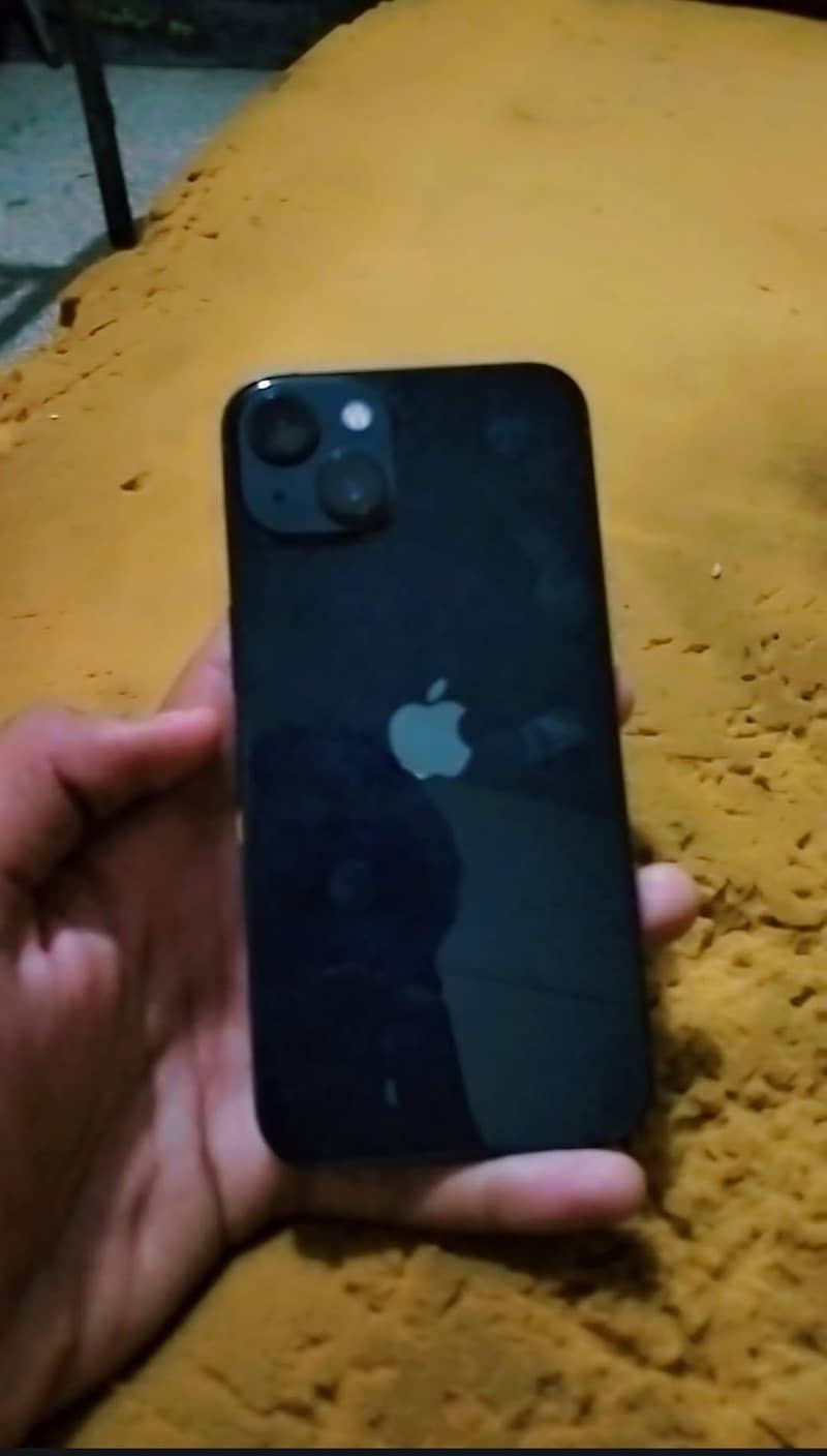 Apple iPhone 13 1