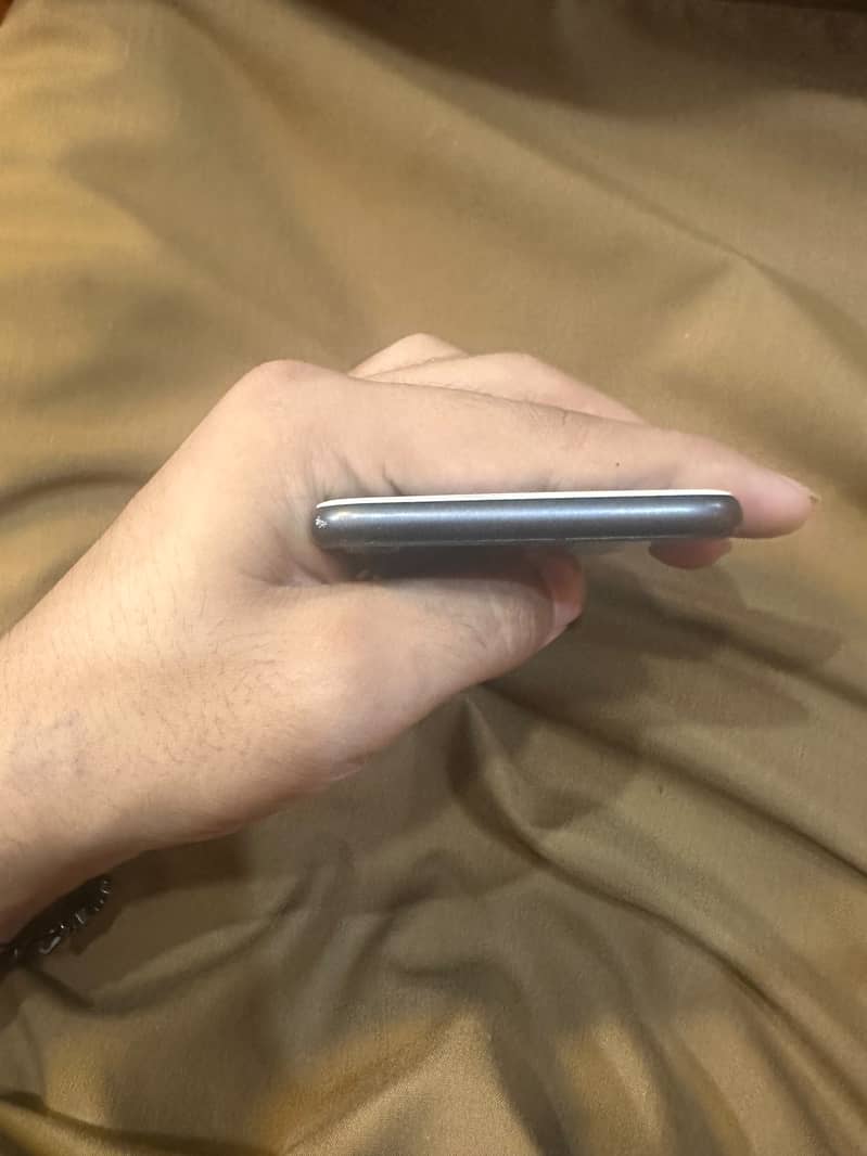 Apple iPhone 8 2