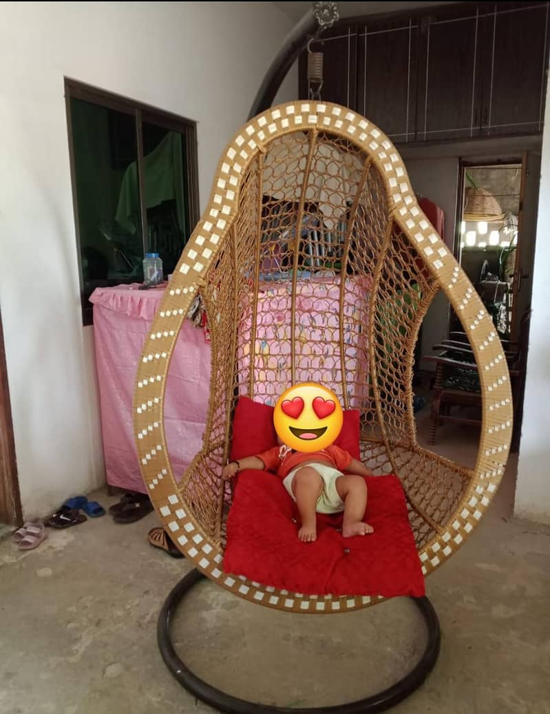 Swing chair 0