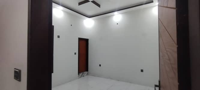 In Gulistan-e-Jauhar - Block 12 Upper Portion For sale Sized 160 Square Yards