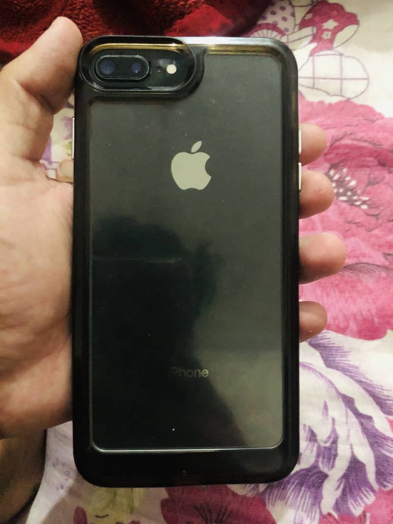 Apple iPhone 8 Plus 18k almost final 1