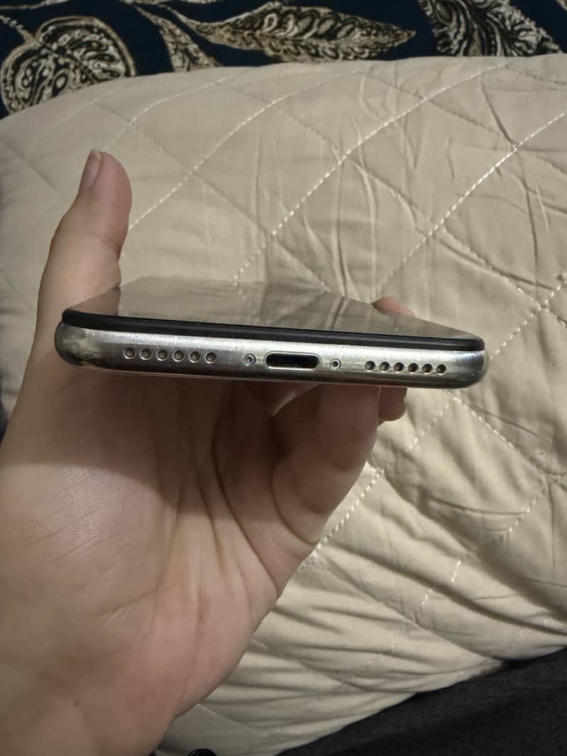 Apple iPhone X 2