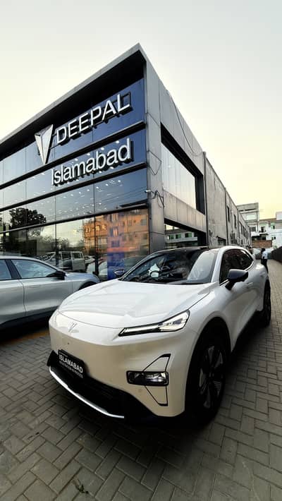 Deepal S05 Reev Premium white color