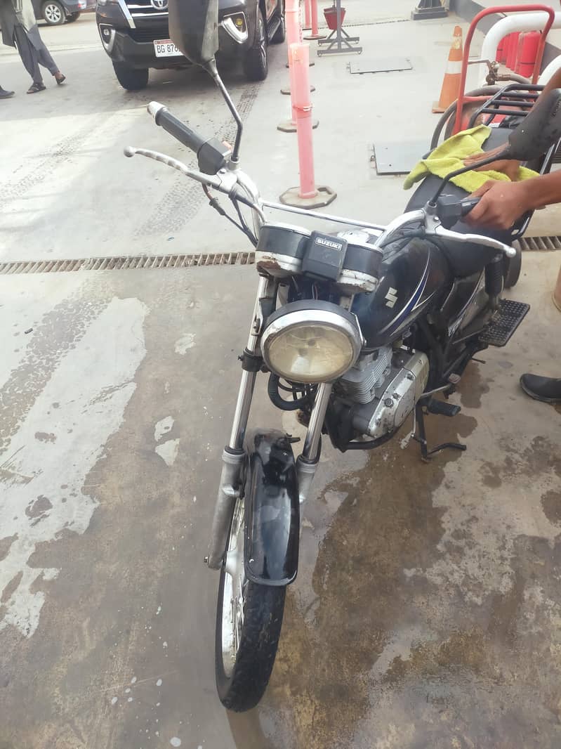 Suzuki 150 (2016 Model) 4