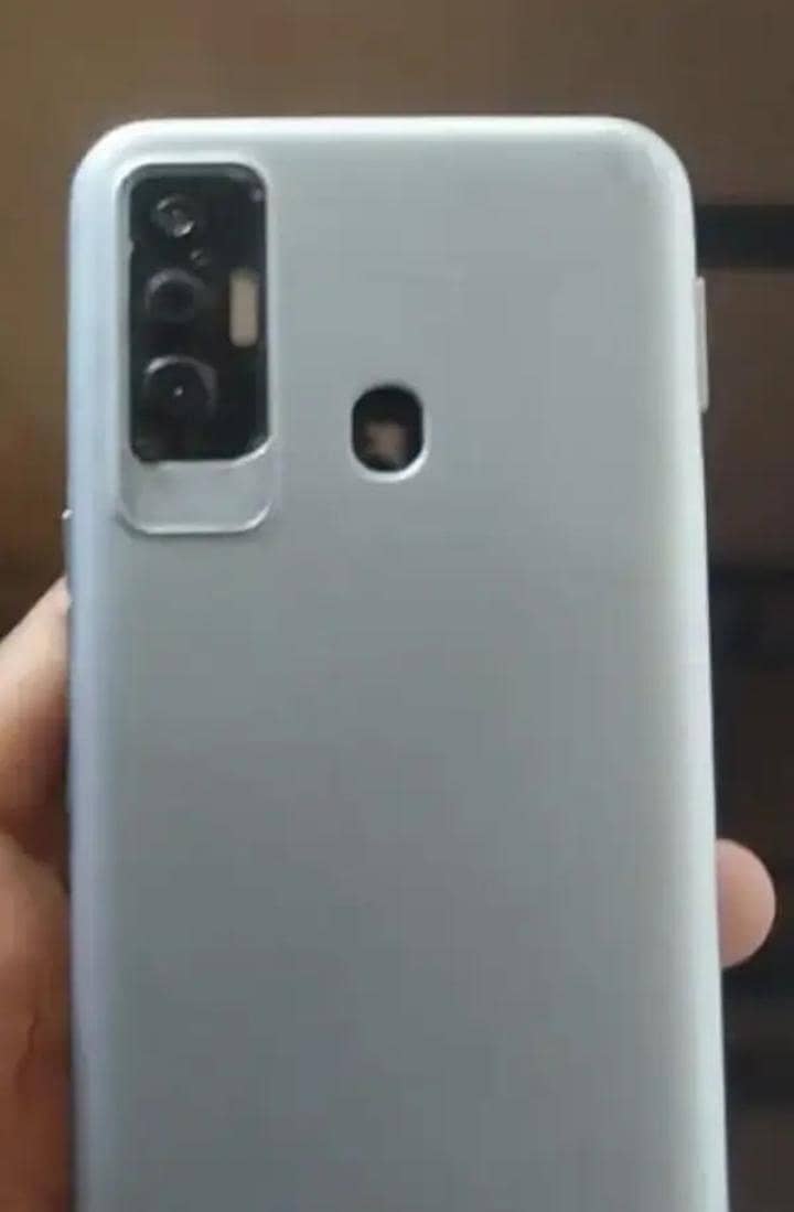 Tecno Camon 17 1