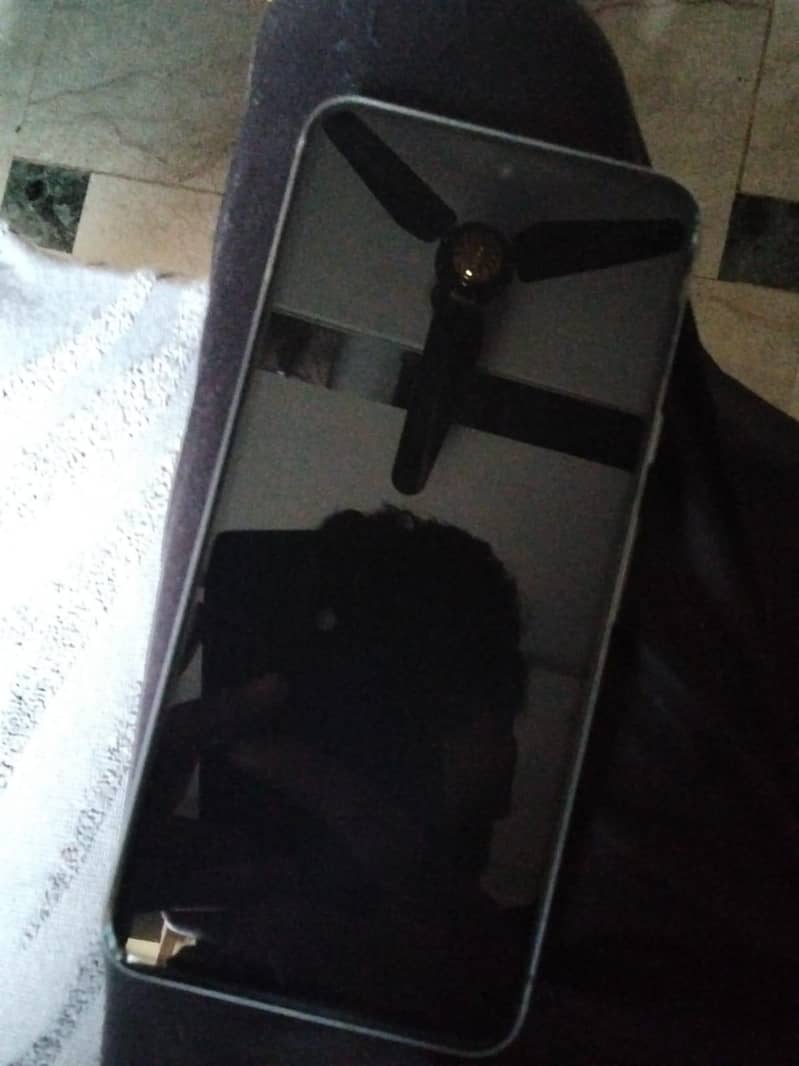 Google Pixel 8 4