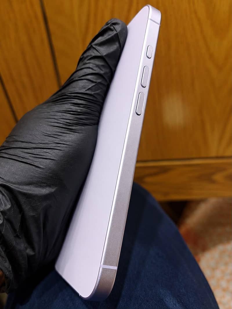 Apple iPhone 17 1